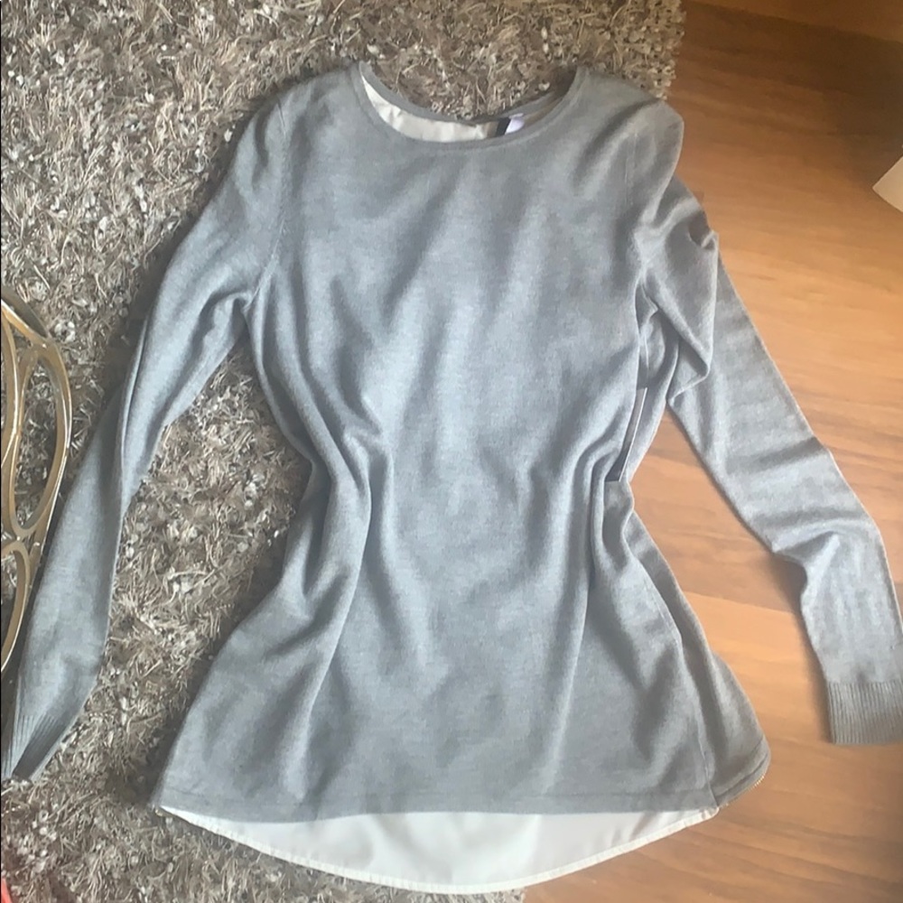 Kensie‎ Gray open zipper back two layer top